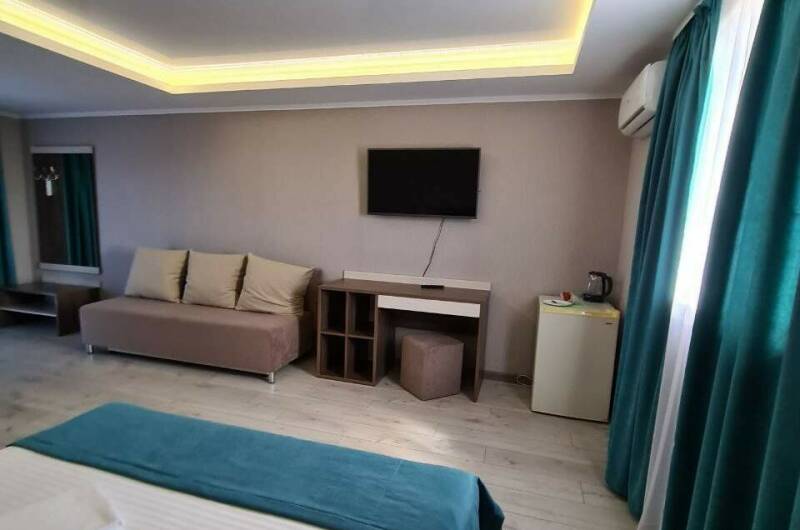 2−4х местный «Люкс вид на море» с завтраком на 2х