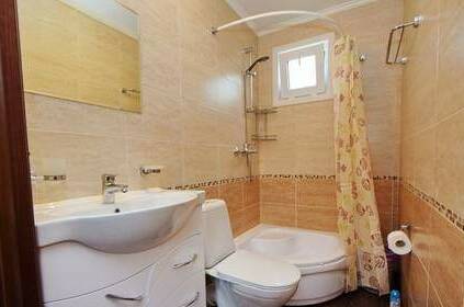 4х местный двухкомнатный семейный