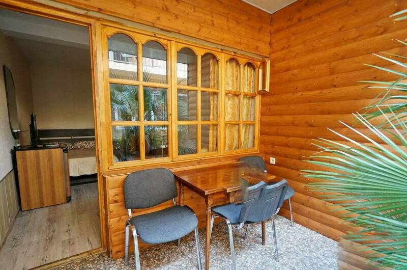 Трёхместный номер с удобствами