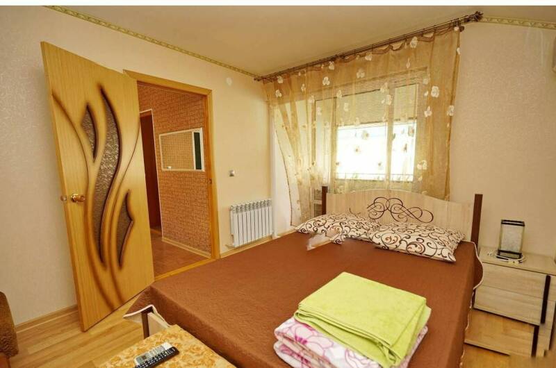 Двухкомнатный «Люкс» с балконом и кухней