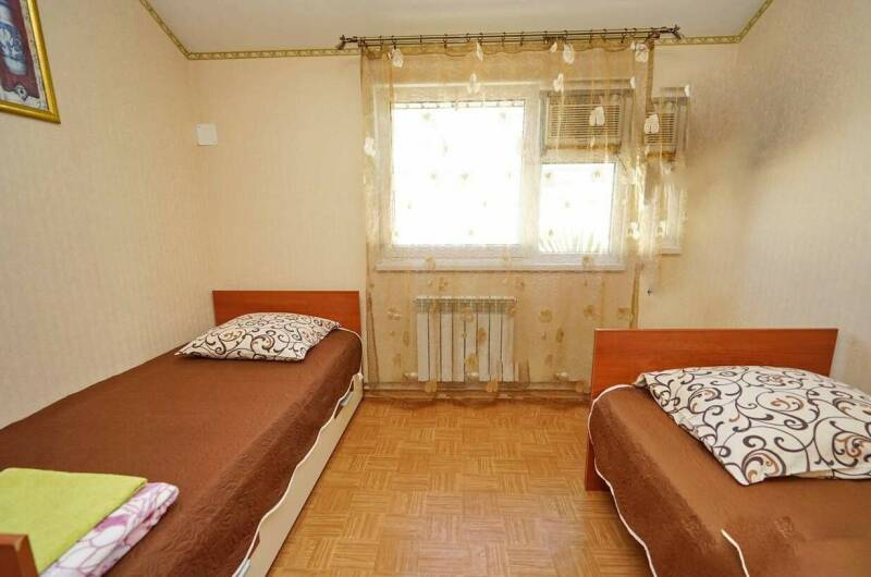 Двухкомнатный «Люкс» с балконом и кухней