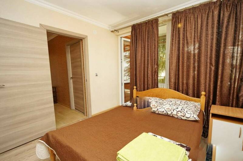 Двухкомнатный «Люкс» с балконом и кухней