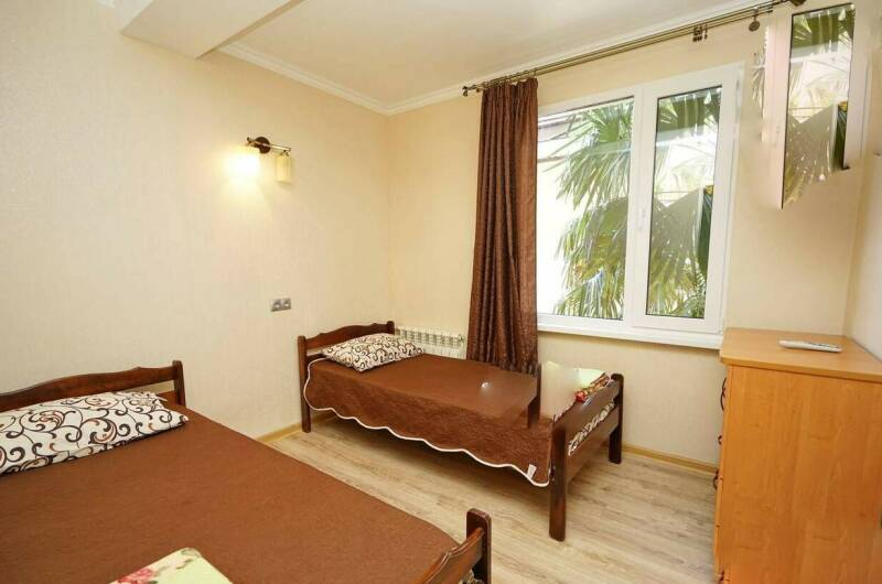 Двухкомнатный «Люкс» с балконом и кухней