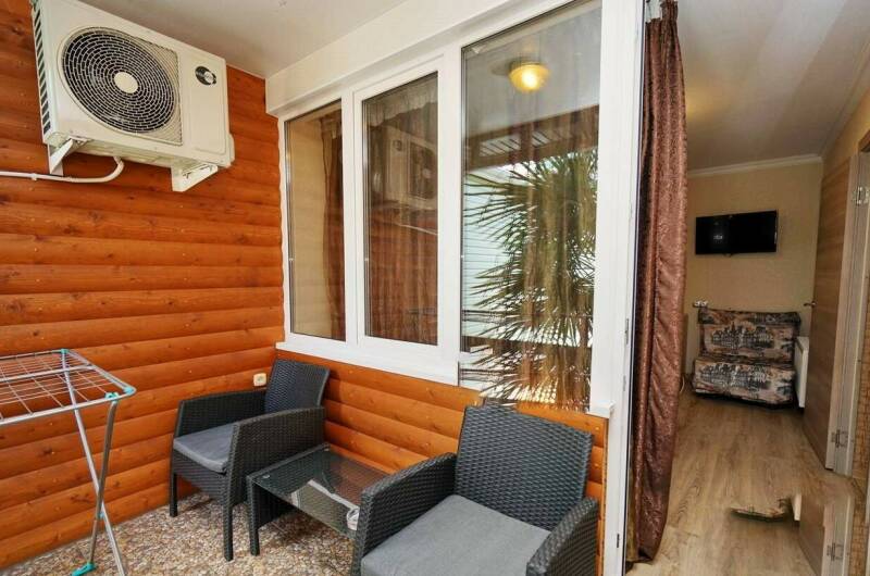 Двухкомнатный «Люкс» с балконом и кухней