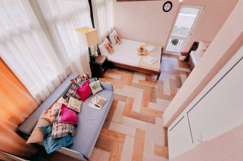 4-х местный с французким балконом