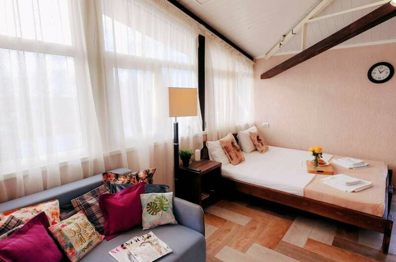 4-х местный с французким балконом