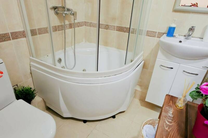 4-х местный с мини кухней