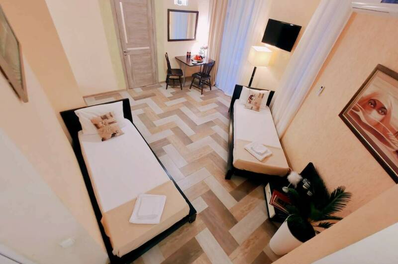 2-х комнатные 4-х мест. апартаменты с балконом