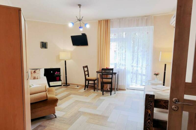 2-х комнатные 5-ти местные апартаменты с балкон