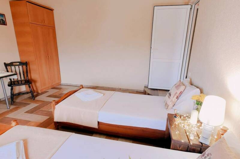 2-х комнатный 4-х местный с французким балконом