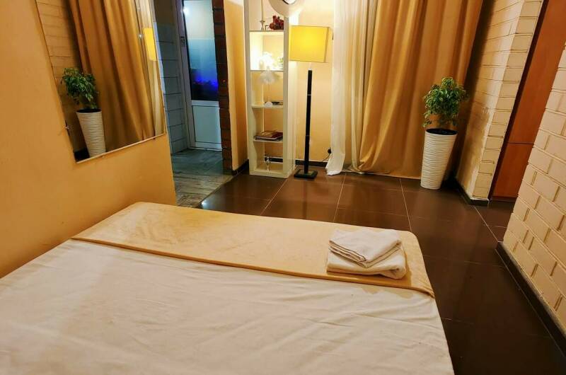 2-х комнатная 6 ти местная квартира на земле