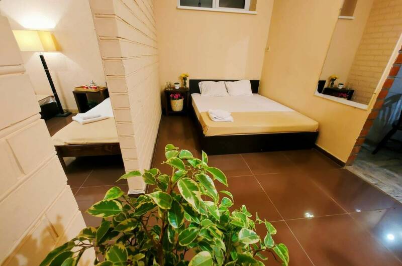 2-х комнатная 6 ти местная квартира на земле