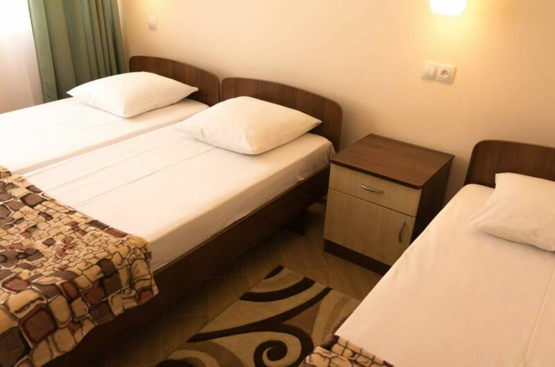 Стандартный трехместный номер