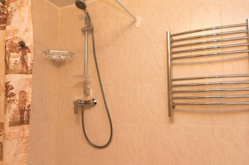 Стандартный трехместный номер с террасой