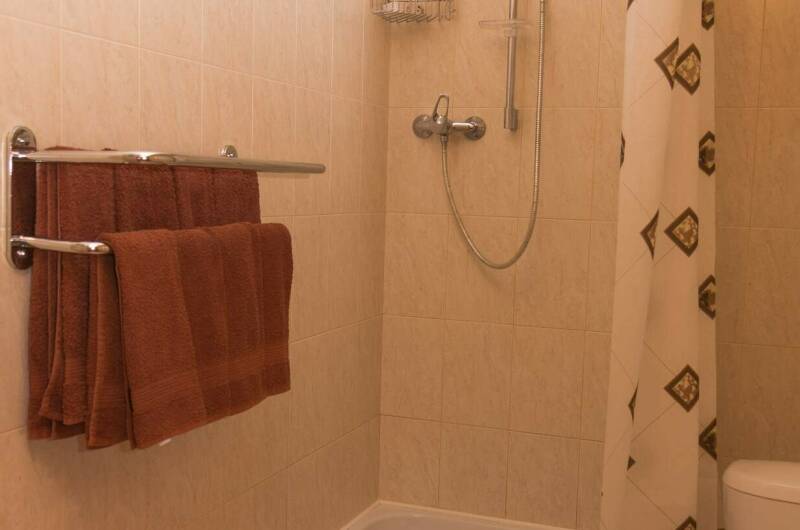 Стандартный четырехместный номер с балконом