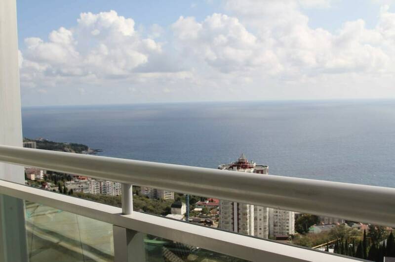 «Студио» с террасой с видом на море