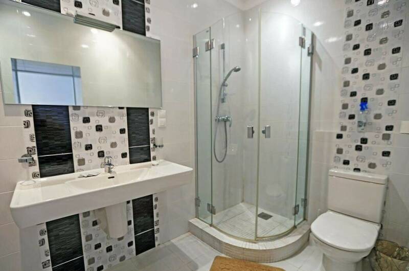 «Люкс апартаменты» с 2-мя спальнями