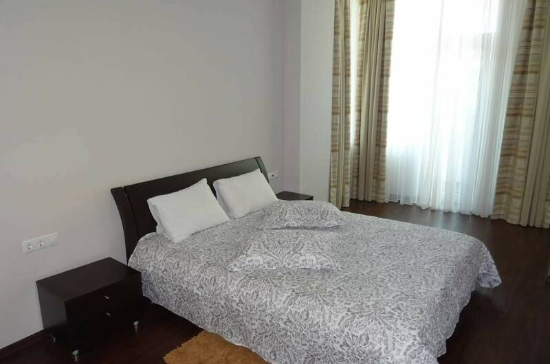 «Люкс апартаменты» с 2-мя спальнями