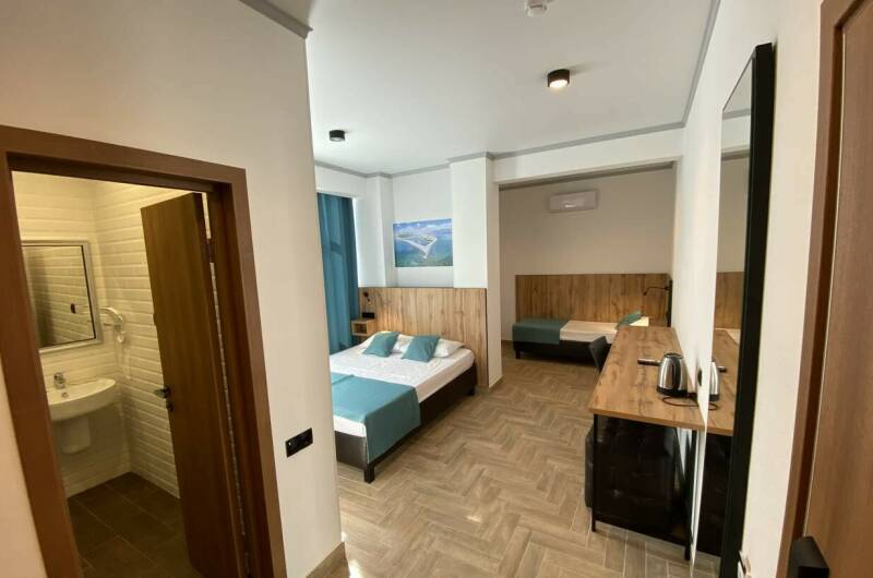 Стандартный-цена указана за 2-х, читайте описание