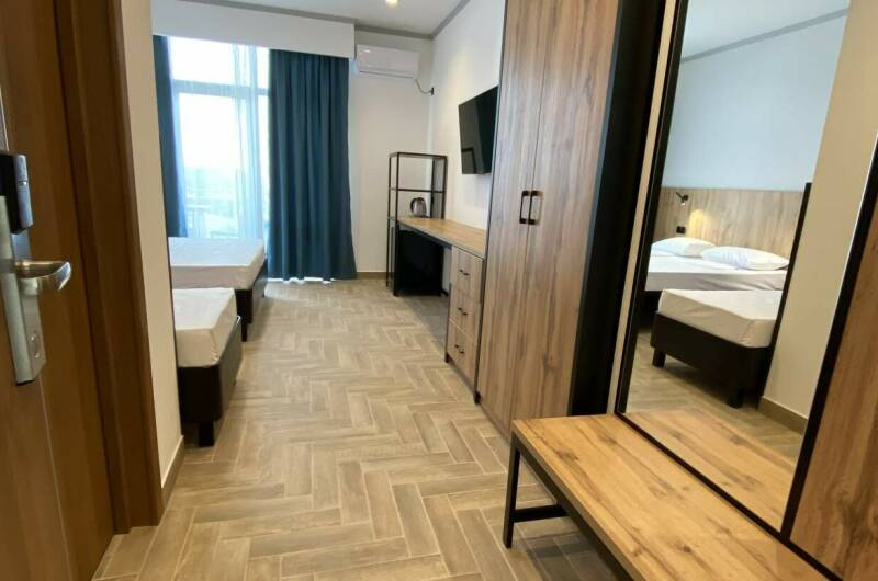 Стандартный номер (2 человека+ребенок 4−6 лет)