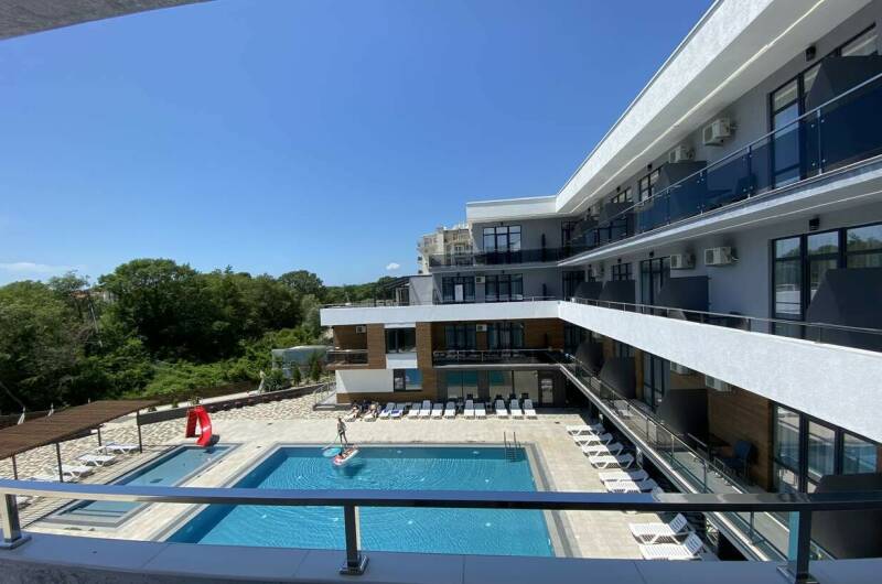 Люкс 2-х комнатный с большой террасой