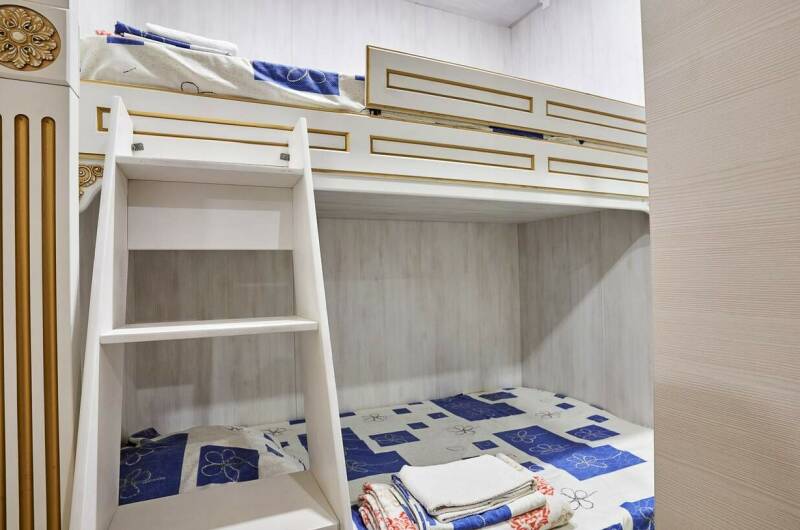 5-и местный делюкс двухкомнатный