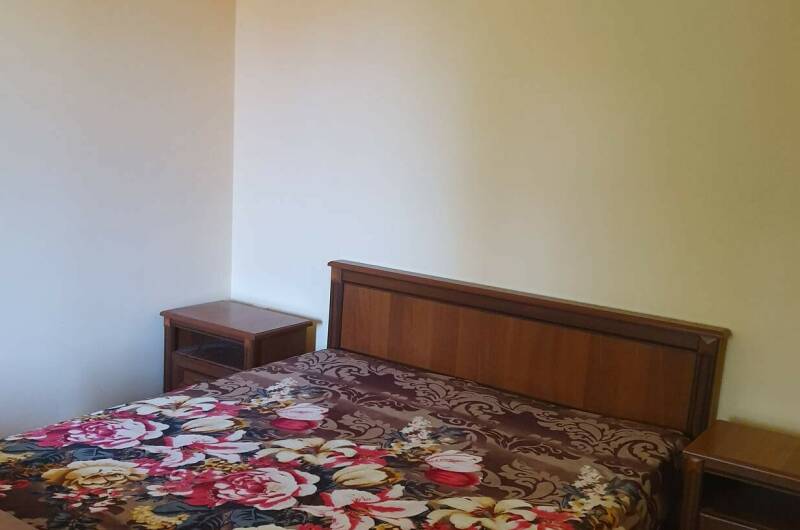 Двухкомнатный с кухней