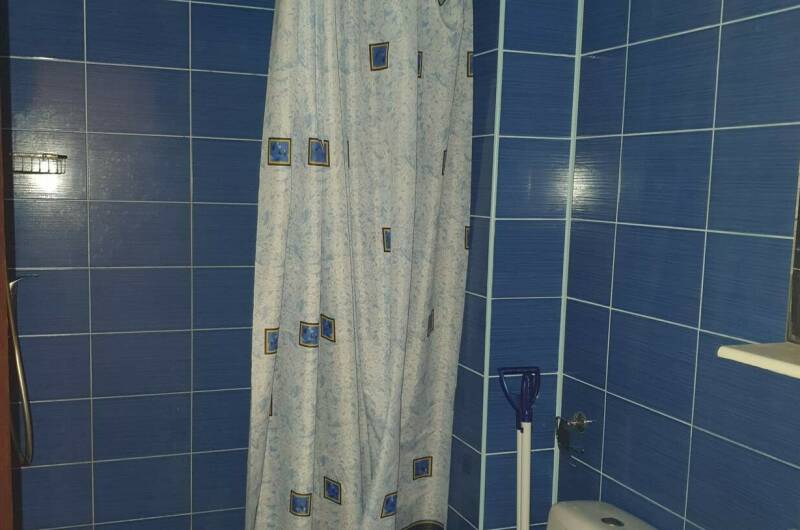 Двухкомнатный с кухней