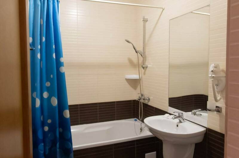 Двухэтажный без кухни