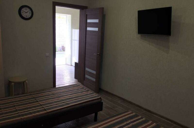 Четырехместный двухкомнатный номер с кухней