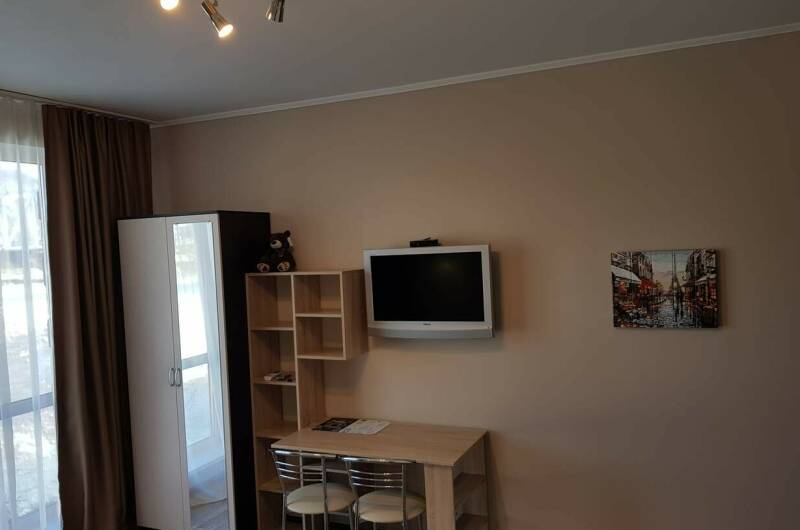 2х-3х местный 18 м² № 3 окно на реку