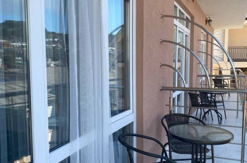 Комфорт трёхместный