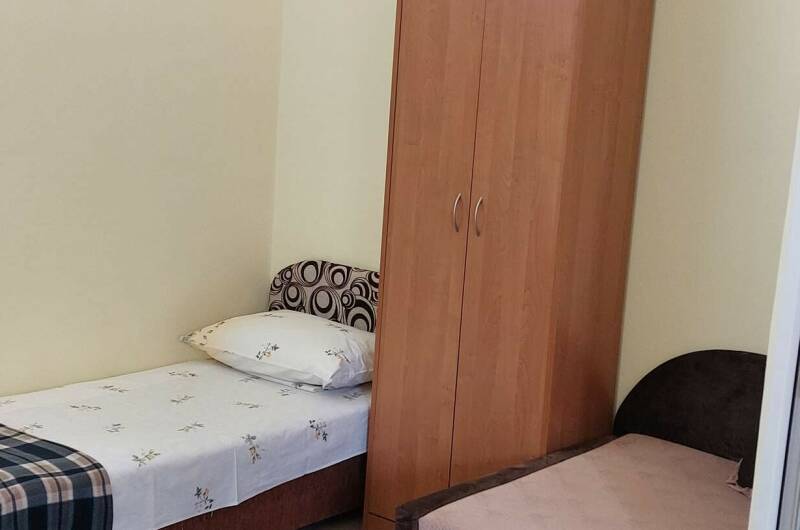 Номер на 4 человека (1 этаж/1)