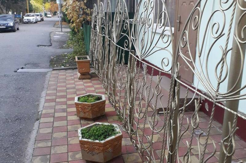 4-мест. на 1-эт. с отдельн. входом с улицы Станд