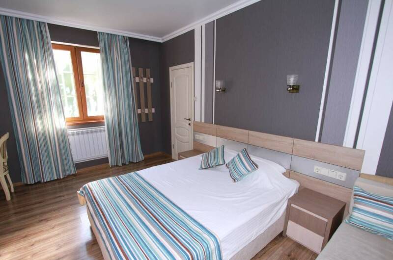 № 3 — Де-люкс спальня и кухня 4ех мест, 1 эт