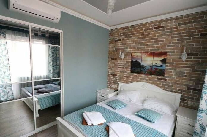 № 15 — Апартаменты 3х комн, 7ми местн, 3 эт