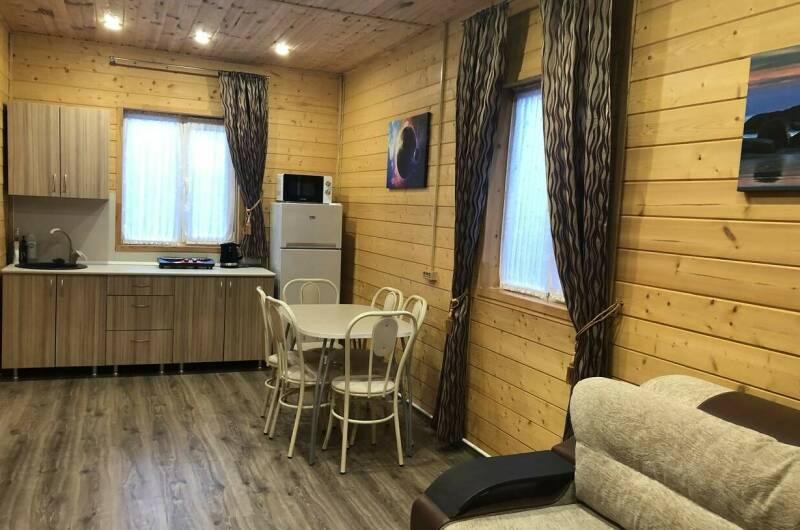 Шестиместный коттедж