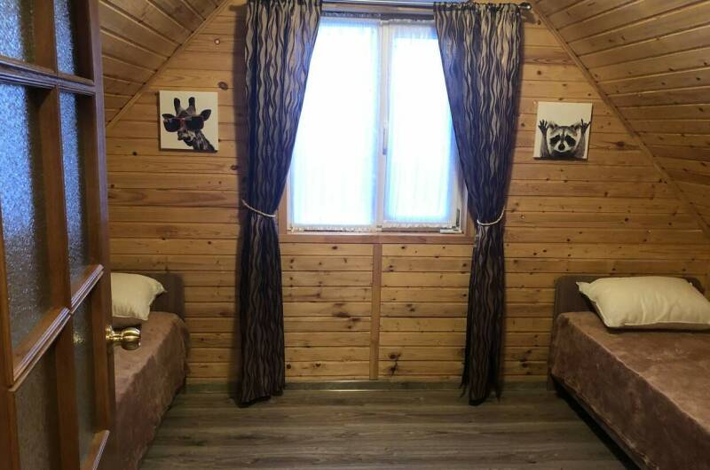 Шестиместный коттедж