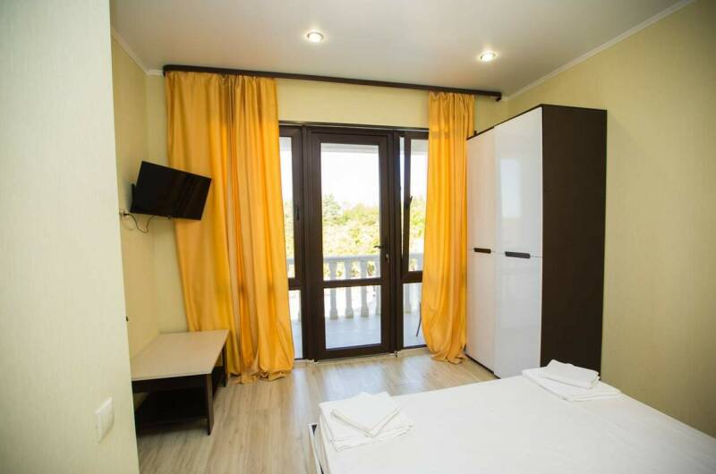 «Стандарт» 2-х местный с выходом на общий балкон