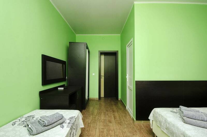 Полулюкс 3-х местный