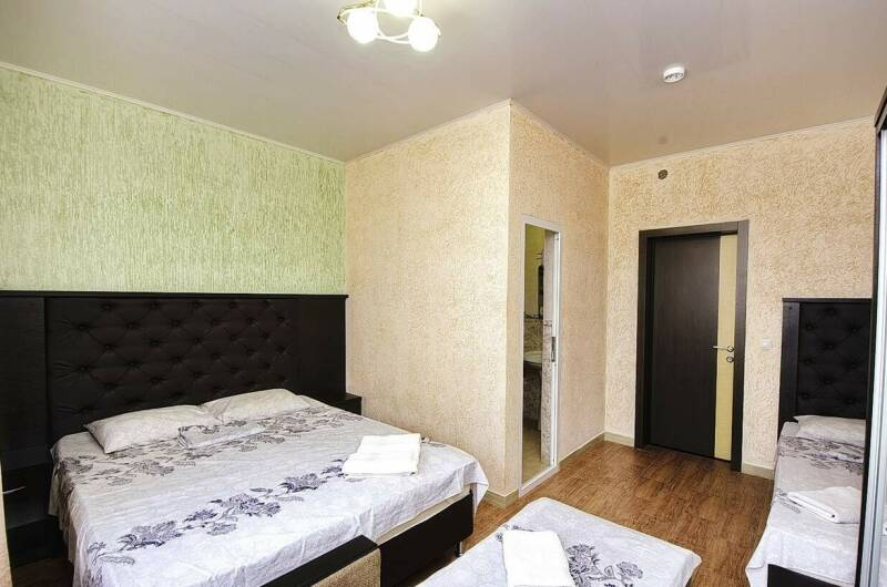 Полулюкс 4-х местный