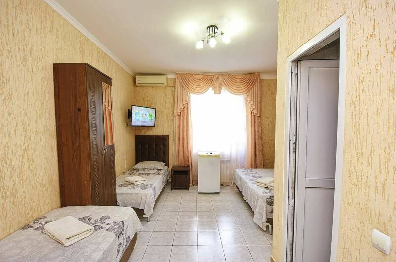 Полулюкс 4-х местный