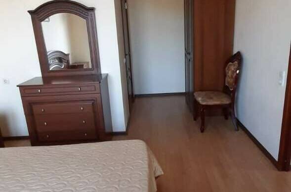 4-х местный 2-х комнатный номер «Люкс» с балконом