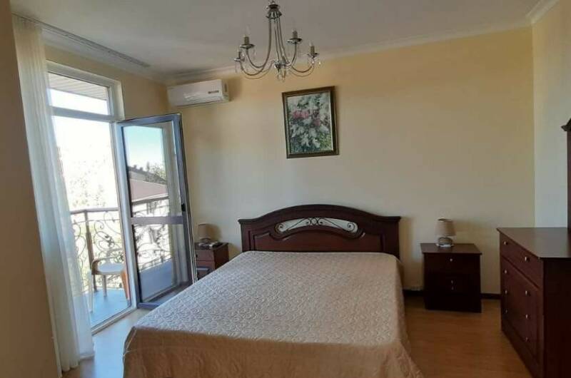 4-х местный 2-х комнатный номер «Люкс» с балконом