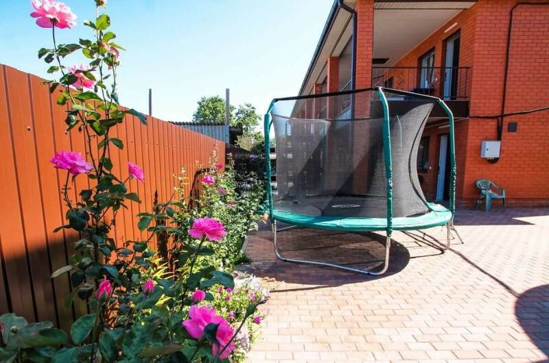 Стандарт в другом корпусе (ул.октябрьская)