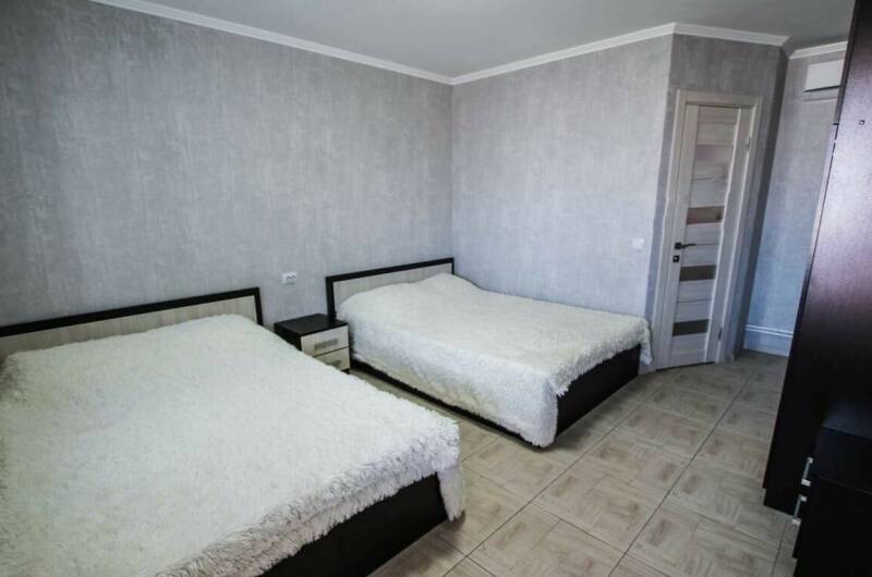 Стандарт в другом корпусе (ул.октябрьская)