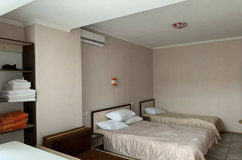 4-х местный «Люкс» с видом на море с кухней