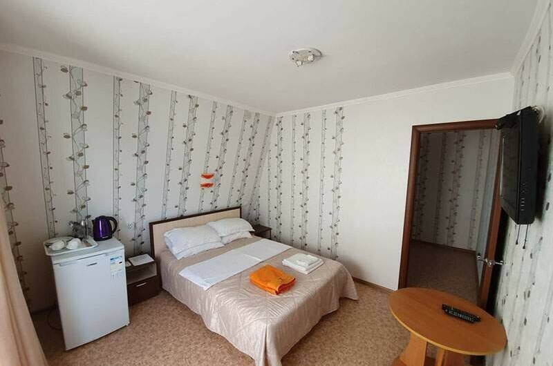 «Стандарт» 4-местный 2-х комнатный с видом на море