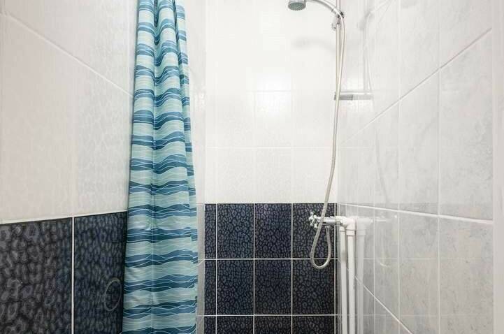 Двухместный второй этаж, с балконом