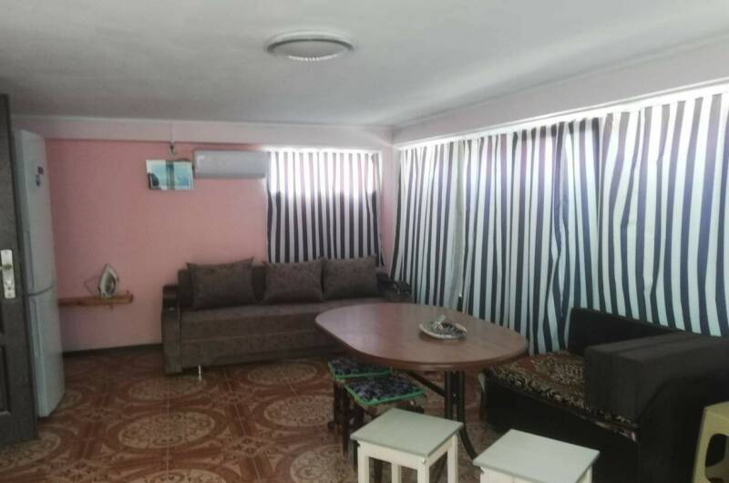 «Двухкомнатный с кухней и отдельным входом»